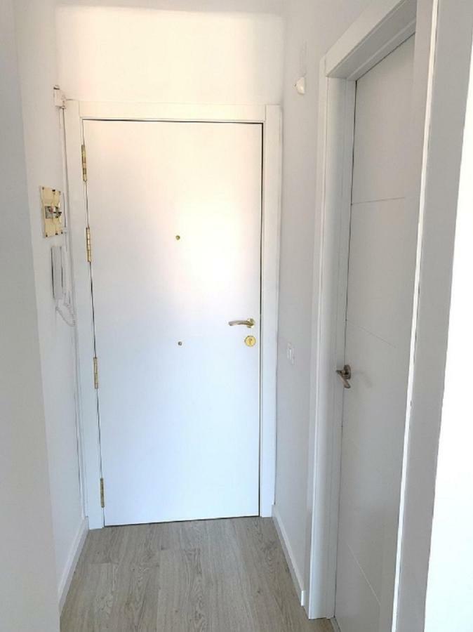 Apartamento 1ª Linea De Mar -Wifi- Aire Acondicionado Эмпуриабрава Экстерьер фото